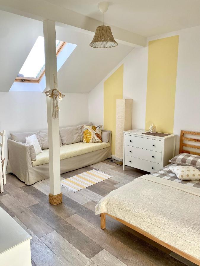 Szary Domek Apartamenty Ustka Exterior foto